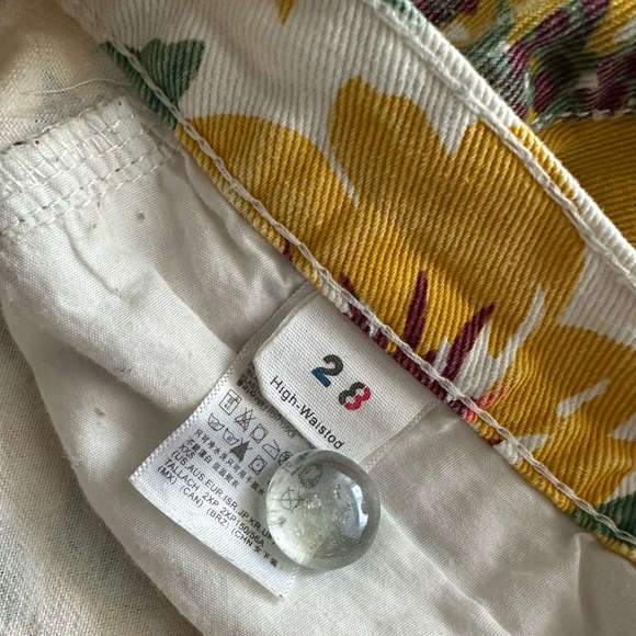 American Apparel Sunflower High Waisted Shorts | W 28 - Picture 6 of 7